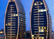 Satılır 4 otaqlı 183 m2 yeni tikili Elmlər Akademiyası m.
