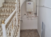 Satılır 4 otaqlı 130 m2 həyət evi İnşaatçılar m.