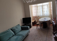 Satılır 3 otaqlı 81 m2 köhnə tikili Elmlər Akademiyası m.