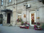 İcarəyə verilir 2 otaqlı 65 m2 köhnə tikili İçəri Şəhər