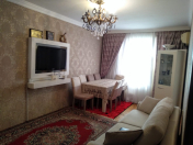 Satılır 2 otaqlı 60 m2 köhnə tikili 8 km