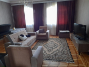 İcarəyə verilir 4 otaqlı 120 m2 köhnə tikili İnşaatçılar m.