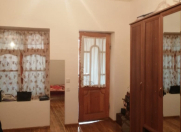 Satılır 3 otaqlı 120 m2 həyət evi Badamdar