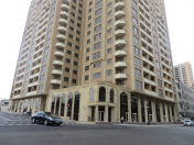 Satılır 2 otaqlı 98 m2 yeni tikili 28 May m.