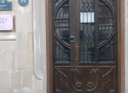 Satılır 4 otaqlı 125 m2 köhnə tikili Azərbaycan kinoteatrı