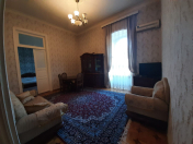 İcarəyə verilir 2 otaqlı 80 m2 köhnə tikili Fontanlar bağı