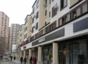 İcarəyə verilir 3 otaqlı 70 m2 köhnə tikili Gənclik m.