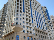 Satılır 4 otaqlı 206 m2 yeni tikili 28 May m.