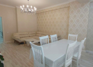 Satılır 2 otaqlı 85 m2 yeni tikili 28 May m.