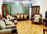 İcarəyə verilir 4 otaqlı 187 m2 yeni tikili Nizami m.