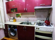 Satılır 3 otaqlı 70 m2 köhnə tikili Qara Qarayev m.