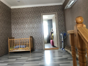 Satılır 3 otaqlı 60 m2 həyət evi İnşaatçılar m.