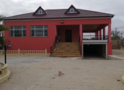 Satılır 4 otaqlı 200 m2 bağ evi Koroğlu m.