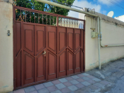 Satılır 4 otaqlı 110 m2 həyət evi Binəqədi