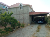 Satılır 3 otaqlı 190 m2 həyət evi Binə