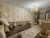 Satılır 2 otaqlı 60 m2 köhnə tikili Bakıxanov