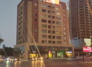 Satılır 4 otaqlı 250 m2 yeni tikili 28 May m.