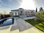 Satılır 4 otaqlı 210 m2 bağ evi Şüvəlan Park ticarət mərkəzi