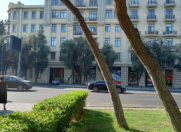 Satılır 2 otaqlı 50 m2 köhnə tikili Sahil m.