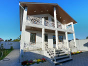 Satılır 4 otaqlı 205 m2 bağ evi Buzovna