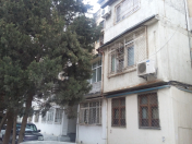 Satılır 3 otaqlı 101 m2 köhnə tikili Hüseyn Cavid parkı