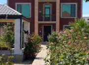Satılır 6 otaqlı 300 m2 bağ evi Şüvəlan