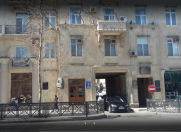 Satılır 4 otaqlı 120 m2 köhnə tikili İçəri Şəhər m.