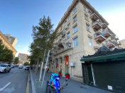 Satılır 2 otaqlı 56 m2 köhnə tikili Nizami m.