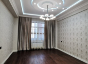 Satılır 3 otaqlı 155 m2 yeni tikili Elmlər Akademiyası m.