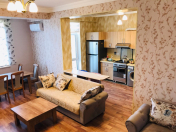 İcarəyə verilir 3 otaqlı 110 m2 yeni tikili Rəsulzadə