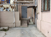 İcarəyə verilir 2 otaqlı 60 m2 ofis İçəri Şəhər m.