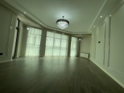 Satılır 3 otaqlı 93 m2 yeni tikili Nəriman Nərimanov m.