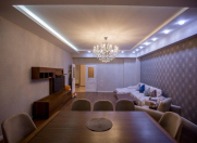 Satılır 3 otaqlı 140 m2 yeni tikili Badamdar