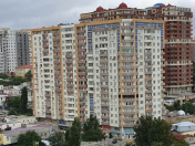 Satılır 3 otaqlı 136 m2 yeni tikili Nizami m.