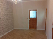 İcarəyə verilir 4 otaqlı 110 m2 köhnə tikili 4 mkr