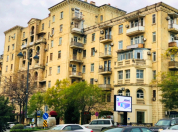 Satılır 2 otaqlı 55 m2 köhnə tikili Nizami m.