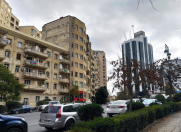 Satılır 3 otaqlı 75 m2 köhnə tikili İncəsənət və Mədəniyyət Un.