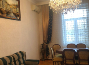 İcarəyə verilir 3 otaqlı 93 m2 köhnə tikili Elmlər Akademiyası m.