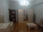 İcarəyə verilir 1 otaqlı 40 m2 yeni tikili Y.Günəşli