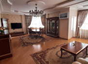 Satılır 4 otaqlı 212 m2 yeni tikili Nəsimi bazarı