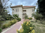 Satılır 10 otaqlı 600 m2 villa Bilgəh