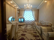 Satılır 3 otaqlı 120 m2 yeni tikili Elmlər Akademiyası m.