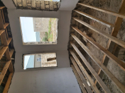 Satılır 3 otaqlı 2 m2 həyət evi Hövsan