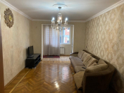 Satılır 3 otaqlı 85 m2 köhnə tikili 28 May m.