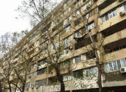 Satılır 4 otaqlı 120 m2 köhnə tikili Elmlər Akademiyası m.