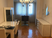 Satılır 4 otaqlı 110 m2 köhnə tikili Qaraçuxur