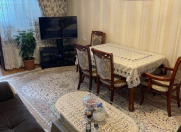 Satılır 3 otaqlı 60 m2 köhnə tikili Qara Qarayev m.