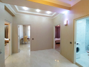 İcarəyə verilir 2 otaqlı 95 m2 yeni tikili 28 May m.