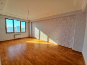 Satılır 2 otaqlı 76 m2 yeni tikili 8 mkr