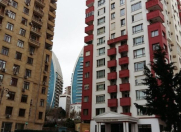 Satılır 4 otaqlı 210 m2 yeni tikili Elmlər Akademiyası m.